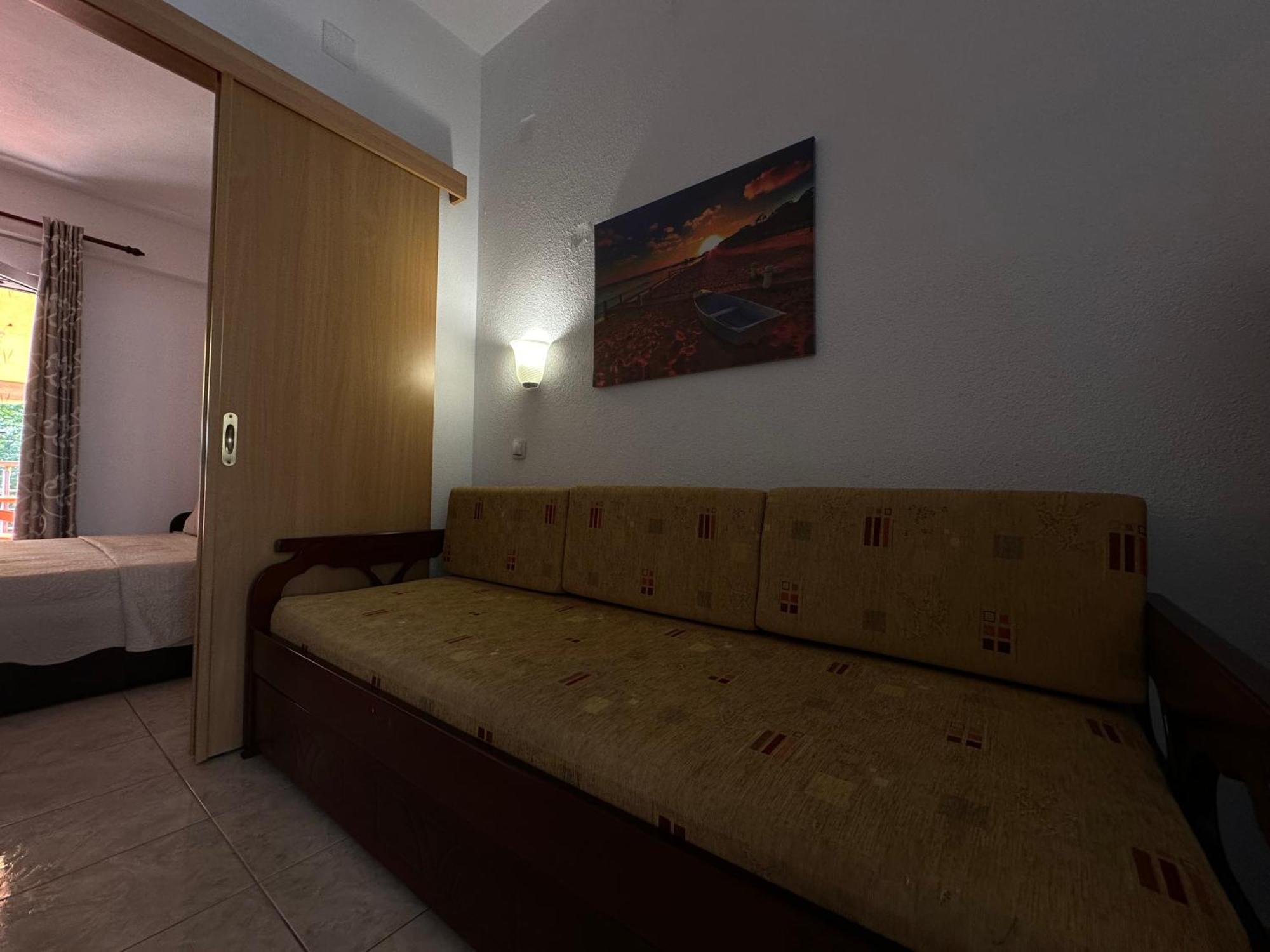 Dimos Apartments Kokkino Nero Ngoại thất bức ảnh